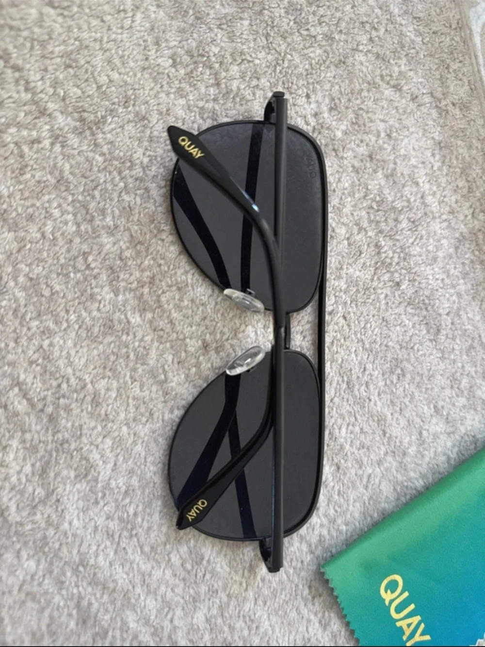 Quay Australia Polorized Highkey Aviator Sunglasses-Black